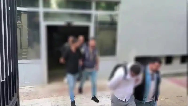 Sahte Yatırım İlanlarıyla Yüz Milyonluk Vurgun: 6 Kişi Tutuklandı