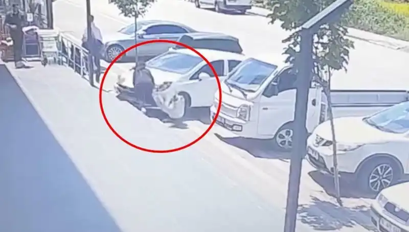 Yalova'da Lise Öğrencisi Aracın Altında Kaldı: Korkunç Kaza