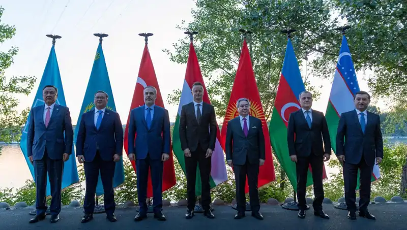 Diplomasinin Kalbi: Bakan Fidan Budapeşte'de Önemli Toplantılar Gerçekleştirdi