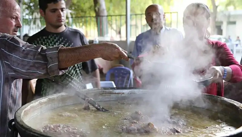 Gadir-i Hum Bayramı: Kutlamalar ve Anlamı Hakkında Bilmeniz Gerekenler