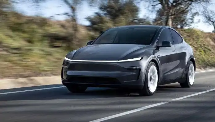 Elon Musk'ın Türkiye Yatırımı: Hem Ekonomi Hem Felsefe Üzerine Derin Bir Etki