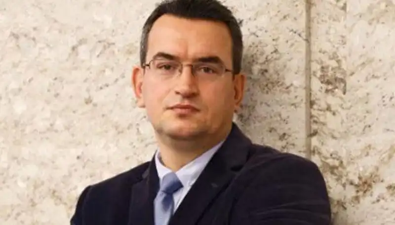 Metin Gürcan: DEVA Partisi’nin Kurucu Üyesi ve Felsefi Vizyonu