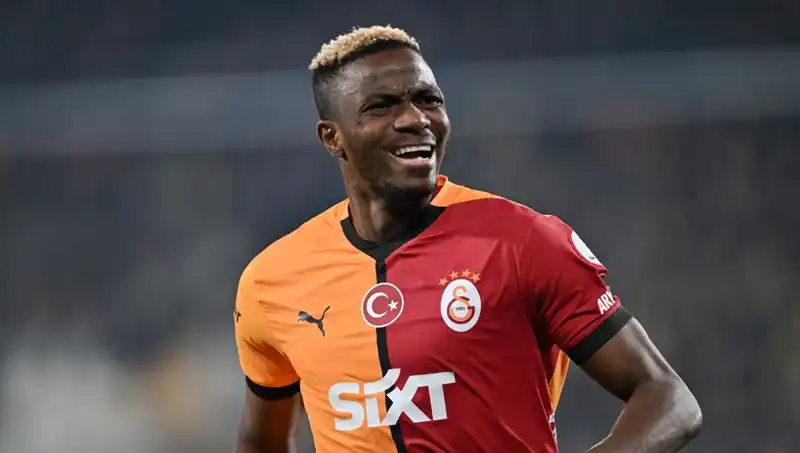 Osimhen, Napoli ve Galatasaray’a Veda mı Ediyor? Yeni Bir Başlangıç İçin Hazırlanıyor