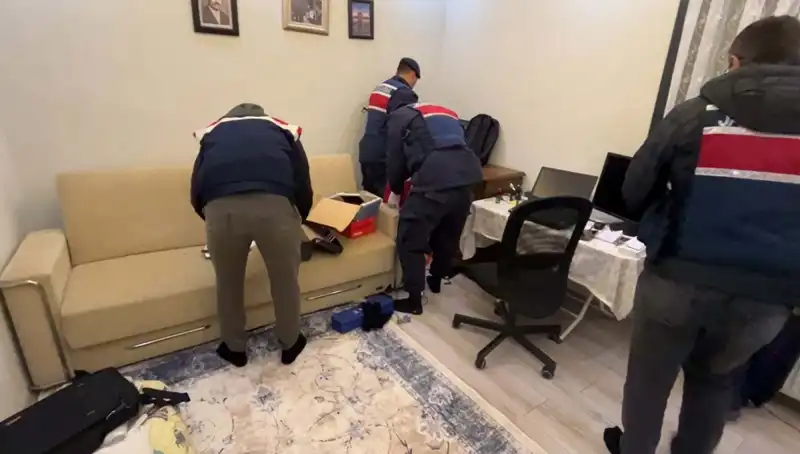 Türkiye’de 11 İlde DHKP-C Operasyonu: 30 Şahıs Gözaltına Alındı
