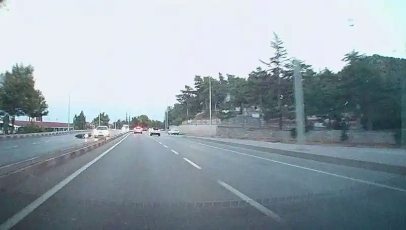 Otomobil ile Motosiklet Çarpıştı: Kaza Anında Yaşananlar ve Sonrasındaki Etkiler