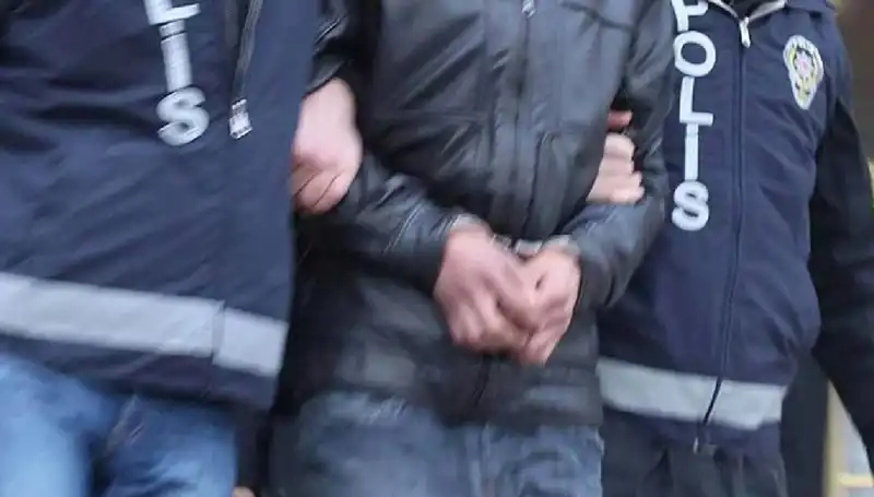 Osmaniye'de Uyuşturucu Operasyonu: 7 Kişi Tutuklandı, Şok Edici Detaylar Ortaya Çıktı