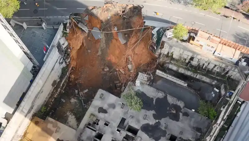 Sarıyer'de Büyük Çökmenin Ardındaki Sebepler ve Etkileri Neler?