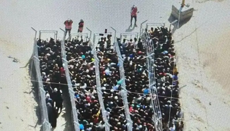 Gazze'deki Görüntüler: Nazi Kamplarına Benzerliği Tartışılıyor