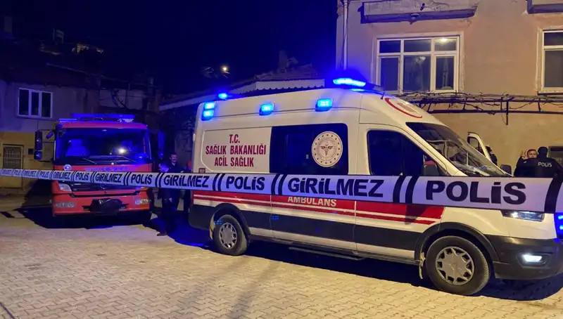 Yaşlı Adamın Evinin Yangınında Gizemli Ölüm: Ne Oldu?