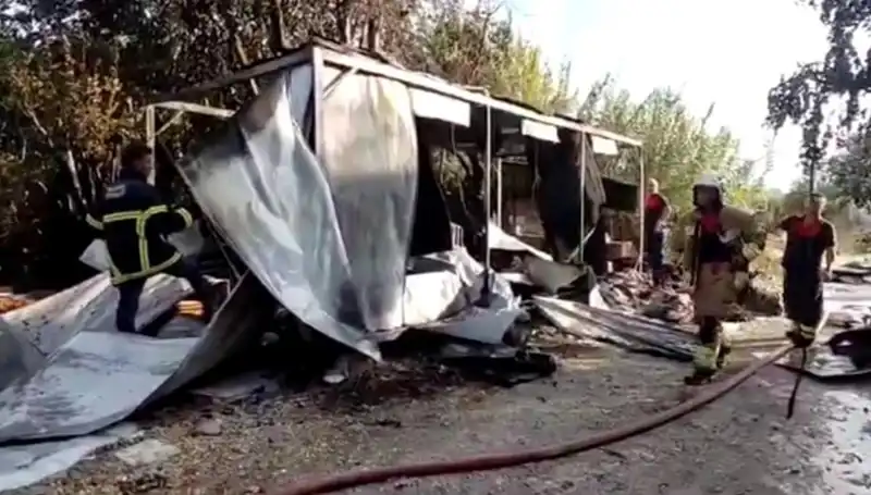 Hatay'daki Konteyner Yangını: Büyüyen Tehlike ve Çevresel Etkileri