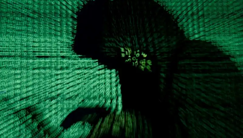 Siber Elflerin Kremlen’e Karşı Mücadelesi: Hacker Değil, Araştırmacıyız!