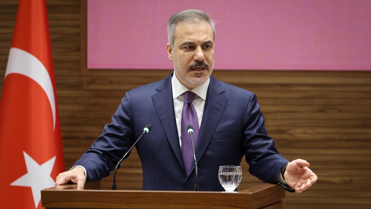 Bakan Fidan Gazzelilerin Sürülmesi Fikri Hakkında Konuştu