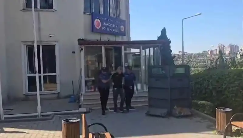 Başakşehir'de Kadın Cinayeti: Toplumu Sarsan Olaya Felsefi Bir Bakış