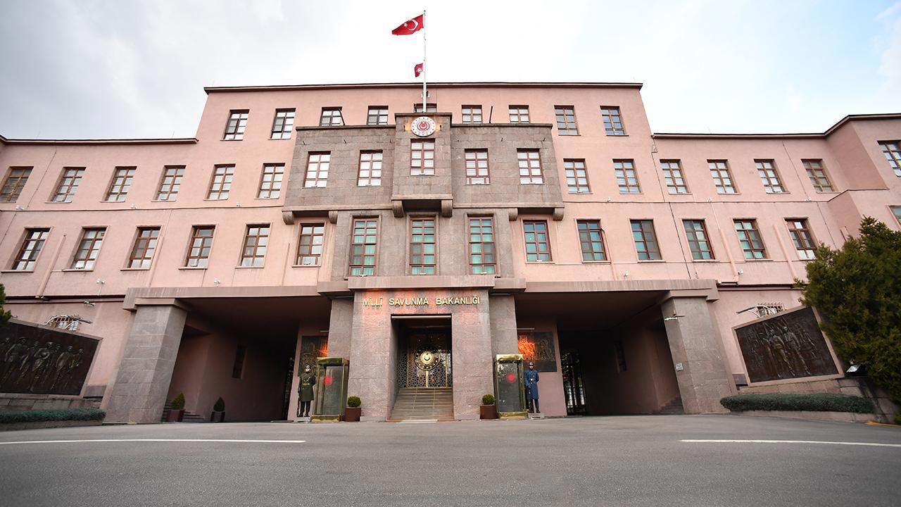 MSB tarafından yapılan açıklamada, kıta sahanlığımıza karşı ihlallerin derhal engelleneceği belirtildi.