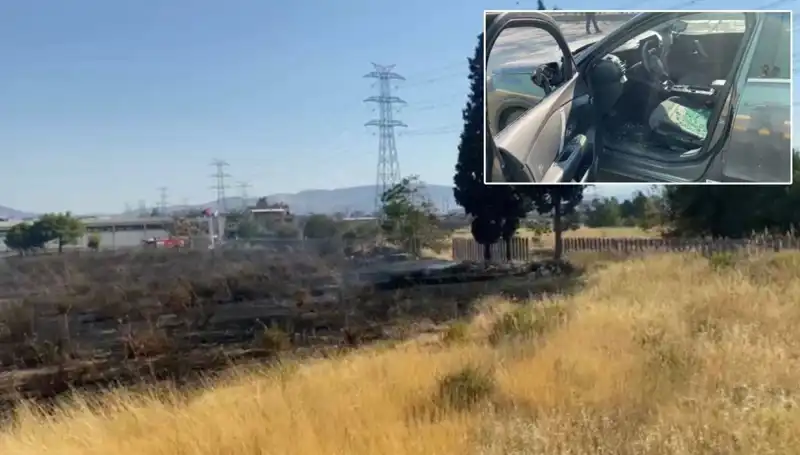 İzmir'de Otluk Alan Yangını, AVM Otoparkını Tehdit Etti