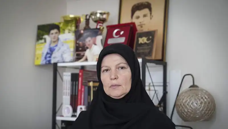 15 Temmuz'un Unutulmayan Şehidi: Mahir Ayabak ve Annesinin Bitmeyen Acısı