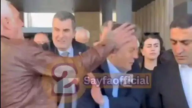 Özgür Özel'e Saldırı: Siyasi Gerilimlerin Artışında Son Durum