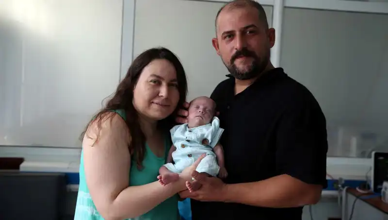 800 Gram Doğdu: Hayata Tutunan 5 Aylık Bebek Hikayesi