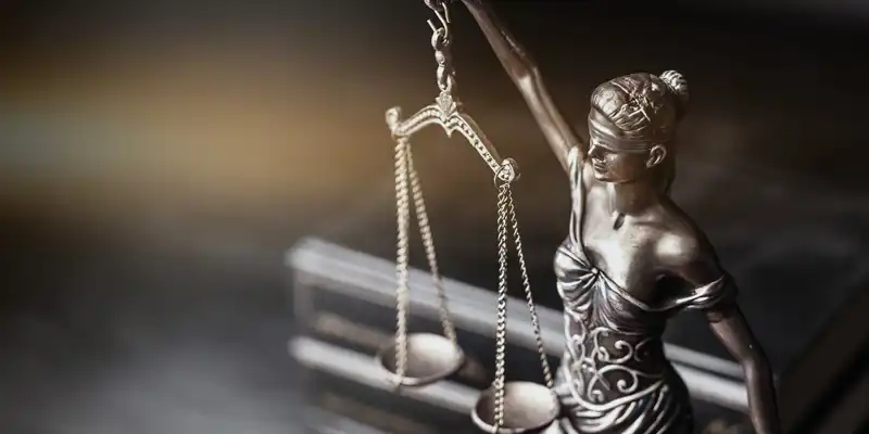 Ceza Hukukunda Eşinizi Korumanın Yolları: Erezoğlu Hukuk ile Tanışın