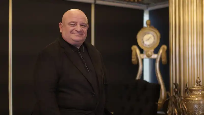 Moiz Mitrani: Tekstilden Finansa Giden Yükselişin Sırrı Nedir?