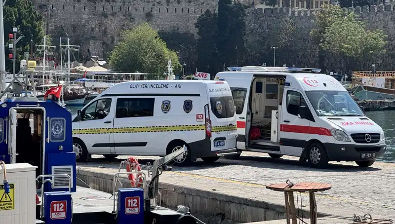 Antalya Sahilinde Şok Edici Buluntu: Denizde Erkek Cesedi Keşfedildi